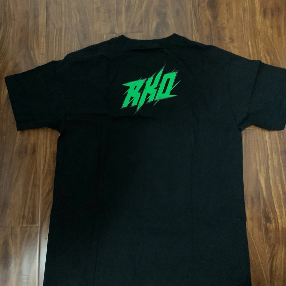 WWE RKO shirt - Picture 2 of 2